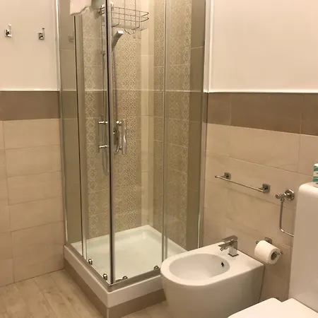 לינה וארוחת בוקר Vittorio Emanuele 3*