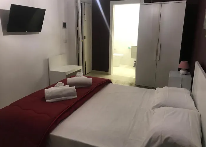 Alojamento de Acomodação e Pequeno-almoço Vittorio Emanuele 3*