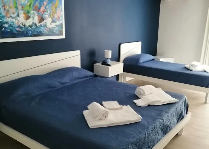 Vittorio Emanuele 3*