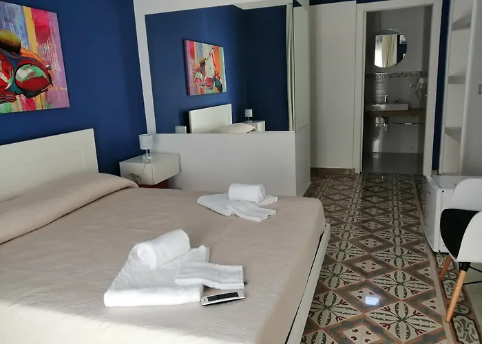 Vittorio Emanuele 3*