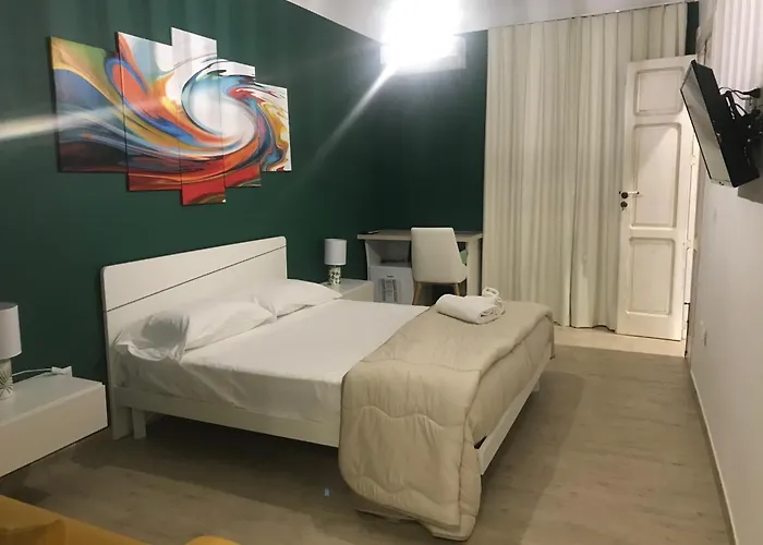 Vittorio Emanuele 3*